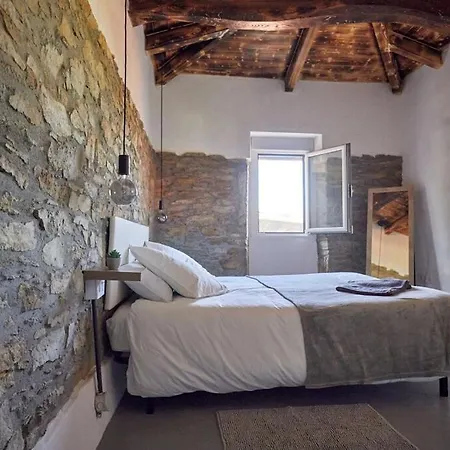シャレー Casa Do Xastre *